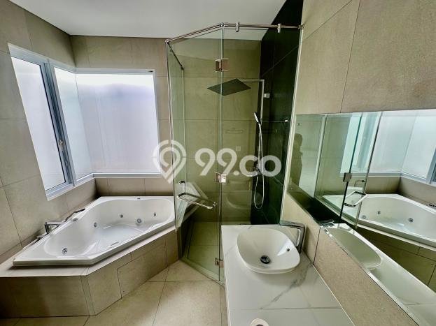 For Sale! Premium House LT 216m2 Desain Elegan di Gading Serpong For Sale! Premium House LT 216m2 Desain Elegan di Gading Serpong