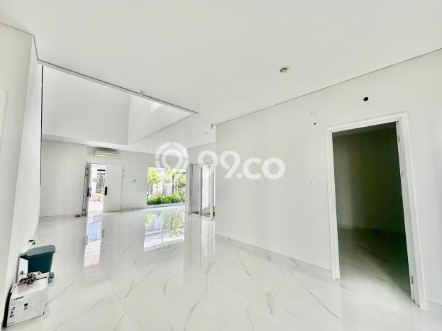 For Sale! Premium House LT 216m2 Desain Elegan di Gading Serpong For Sale! Premium House LT 216m2 Desain Elegan di Gading Serpong