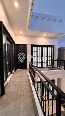 For Sale! Premium House LT 200m2 Desain Modern di BSD Nusaloka For Sale! Premium House LT 200m2 Desain Modern di BSD Nusaloka