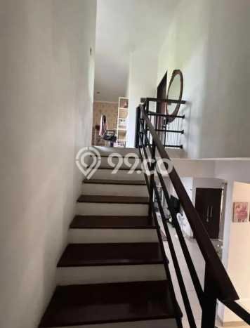 Siap Huni Rumah Mewah 4 Kamar di Jagakarsa Dekat ke Mana Pun Siap Huni Rumah Mewah 4 Kamar di Jagakarsa Dekat ke Mana Pun