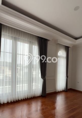 Rumah Asri area , Dekat Tangerang Selatan, Tangerang Selatan - LT 255m2m² Rumah Asri area , Dekat Tangerang Selatan, Tangerang Selatan - LT 255m2m²