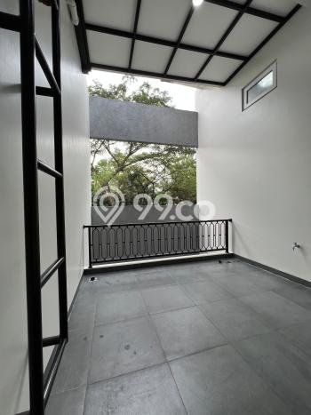 Rumah Luxury Modern Siap Huni di BSD The Icon Tangerang Rumah Luxury Modern Siap Huni di BSD The Icon Tangerang