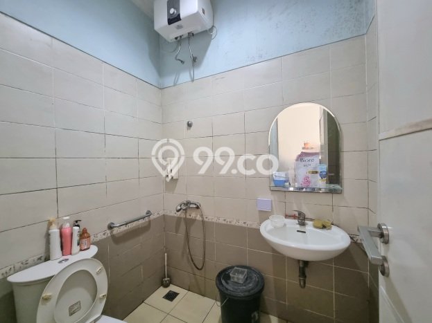 For Sale Hunian Rumah Terawat 4 KT di Gading Serpong, Tangerang For Sale Hunian Rumah Terawat 4 KT di Gading Serpong, Tangerang