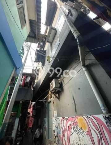 Dijual Kost di Kawasan Tambora, Jakarta Barat, Spesifikasi 27 KT, 8 KM, 400m2 Dijual Kost di Kawasan Tambora, Jakarta Barat, Spesifikasi 27 KT, 8 KM, 400m2