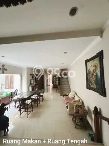 Dijual Rumah Mewah Megah Dengan View Eksklusif di Pondok Kelapa, Jakarta Timur Dijual Rumah Mewah Megah Dengan View Eksklusif di Pondok Kelapa, Jakarta Timur