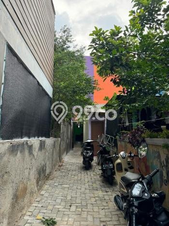 Unit Kost Dijual di Kawasan Jagakarsa Jakarta Selatan dengan 11 KT Unit Kost Dijual di Kawasan Jagakarsa Jakarta Selatan dengan 11 KT