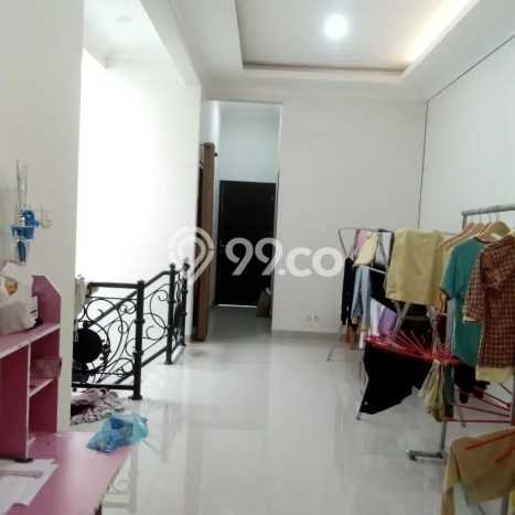 Rumah Minimalis 3 KT LT 102m2 di Pondok Kelapa Rumah Minimalis 3 KT LT 102m2 di Pondok Kelapa
