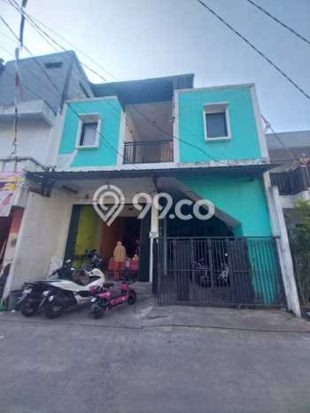 Peluang Investasi! Rumah Kost Dijual di Pancoran, Jakarta Selatan, 16 KT, 16 KM, Luas 285m2 Peluang Investasi! Rumah Kost Dijual di Pancoran, Jakarta Selatan, 16 KT, 16 KM, Luas 285m2