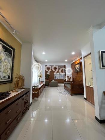 Rumah Premium di Ciumbuleuit, 3 KM, Lingkungan Nyaman, LT 530m² LB 350m² Rumah Premium di Ciumbuleuit, 3 KM, Lingkungan Nyaman, LT 530m² LB 350m²