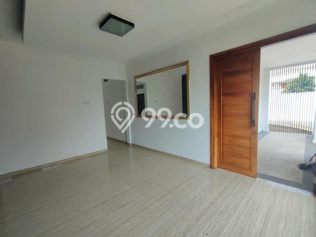 SPECIAL OFFER! Rumah area Cikutra, 5 KT, Lingkungan Strategis, Luas 300m² Bangunan 270m² SPECIAL OFFER! Rumah area Cikutra, 5 KT, Lingkungan Strategis, Luas 300m² Bangunan 270m²