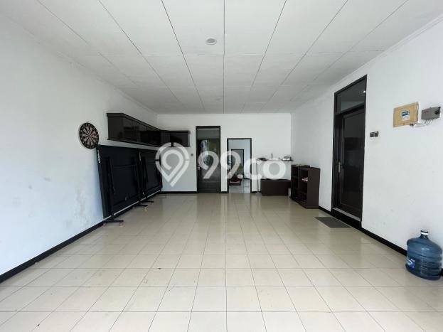 Rumah Premium di Ciumbuleuit, 3 KM, Lingkungan Nyaman, LT 530m² LB 350m² Rumah Premium di Ciumbuleuit, 3 KM, Lingkungan Nyaman, LT 530m² LB 350m²