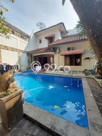 Dijual Rumah Mewah Exclusive di Cilandak, Jakarta Selatan Dijual Rumah Mewah Exclusive di Cilandak, Jakarta Selatan