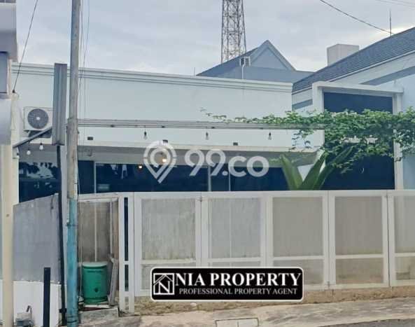 Komersial Dijual di Jakarta Timur LT 199m2 & LB 70m2 Lokasi Terbaik! Komersial Dijual di Jakarta Timur LT 199m2 & LB 70m2 Lokasi Terbaik!