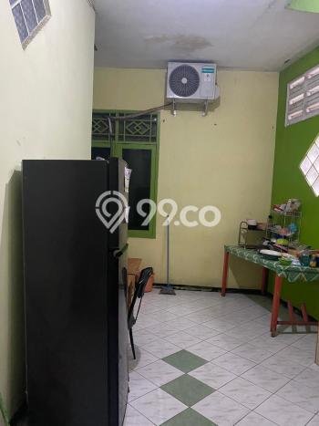 Unit Kost Dijual di Kukusan dengan 22 Kamar Kawasan Strategis Unit Kost Dijual di Kukusan dengan 22 Kamar Kawasan Strategis