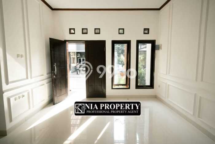 Rumah Strategis Modern Lb 90m2 di Jatisampurna, Bekasi Rumah Strategis Modern Lb 90m2 di Jatisampurna, Bekasi