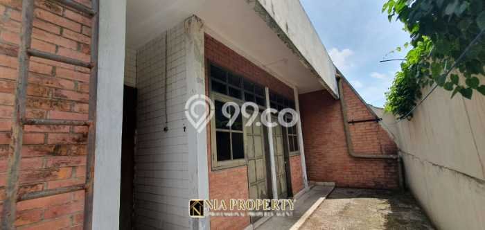 Jual Rumah Mewah Megah Dengan View Eksklusif di Cibubur, Jakarta Timur Jual Rumah Mewah Megah Dengan View Eksklusif di Cibubur, Jakarta Timur