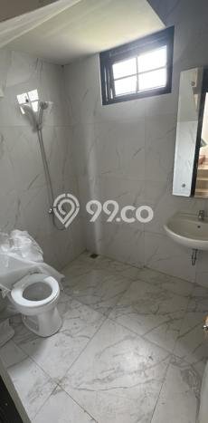 Rumah Sewa Jakarta Timur LT 175m2 LB 124m2 Kawasan Cibubur Rumah Sewa Jakarta Timur LT 175m2 LB 124m2 Kawasan Cibubur
