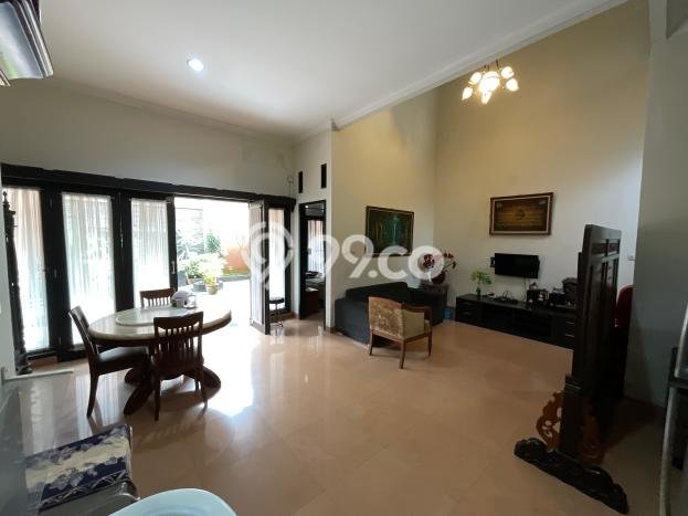 For Sale! Premium House LT 306m2 Desain Elegan di Cibubur For Sale! Premium House LT 306m2 Desain Elegan di Cibubur