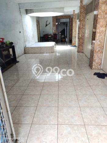 Kost Dijual Lokasi Kemayoran, Jakarta Pusat, Spesifikasi 13 Kamar Tidur dan Luas 450m2 Kost Dijual Lokasi Kemayoran, Jakarta Pusat, Spesifikasi 13 Kamar Tidur dan Luas 450m2