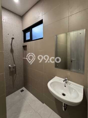 Jual Rumah Modern 3 KT di Kota Wisata, Jakarta Timur Jual Rumah Modern 3 KT di Kota Wisata, Jakarta Timur