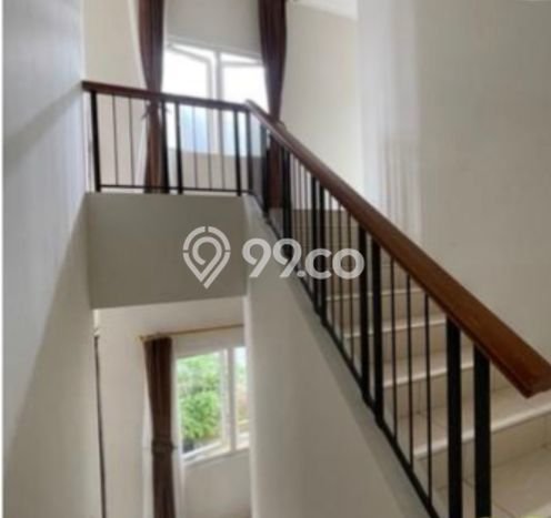 Rumah Mewah LB 290m2 Siap Pakai Desain Elegan di Kota Wisata, Jakarta Timur Rumah Mewah LB 290m2 Siap Pakai Desain Elegan di Kota Wisata, Jakarta Timur