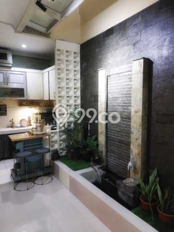 For Sale Hunian Rumah Terawat 4 KT di Cibubur, Jakarta Timur For Sale Hunian Rumah Terawat 4 KT di Cibubur, Jakarta Timur