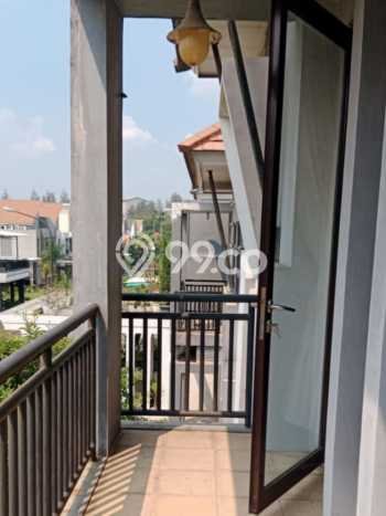 For Sale! Premium House LT 190m2 Desain Elegan di Cibubur For Sale! Premium House LT 190m2 Desain Elegan di Cibubur