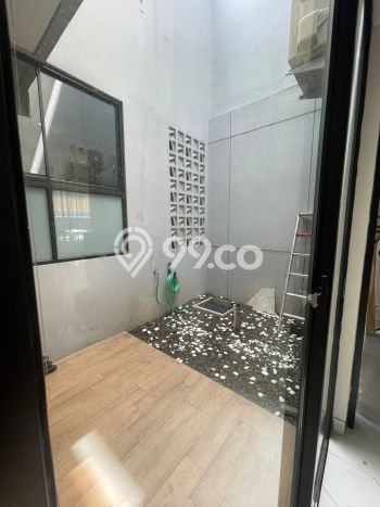 Hunian Nyaman Asri 3 KT Siap Pakai di Cibubur Jakarta Timur Hunian Nyaman Asri 3 KT Siap Pakai di Cibubur Jakarta Timur