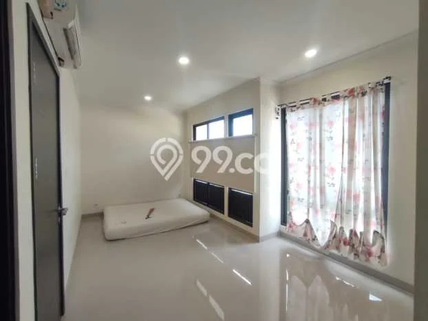 Jarang Ada! Rumah Sewa 3 Kamar Nyaman Siap Huni Gading Serpong Jarang Ada! Rumah Sewa 3 Kamar Nyaman Siap Huni Gading Serpong