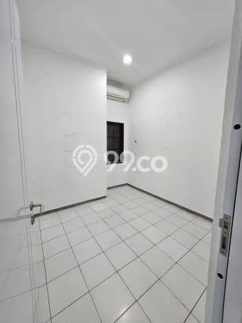 NEW LISTING! Rumah di Gading Serpong, Siap Huni, 2 KT, Dekat Gading Serpong, Tangerang, Tangerang, Luas 126m² LB 80m² NEW LISTING! Rumah di Gading Serpong, Siap Huni, 2 KT, Dekat Gading Serpong, Tangerang, Tangerang, Luas 126m² LB 80m²