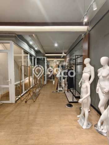 Unit Ruko Dijual di Serpong Tangerang Selatan Luas Bangunan 650m2 Unit Ruko Dijual di Serpong Tangerang Selatan Luas Bangunan 650m2