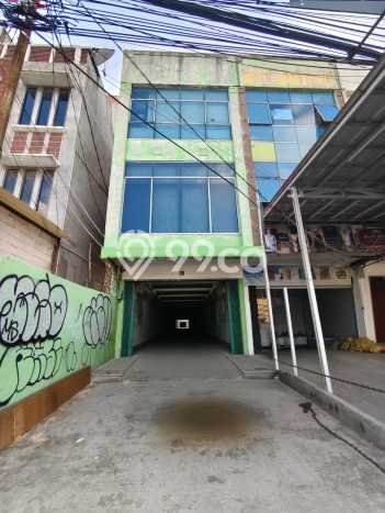 Unit Ruko Dijual di Serpong Tangerang Selatan Luas Bangunan 650m2 Unit Ruko Dijual di Serpong Tangerang Selatan Luas Bangunan 650m2