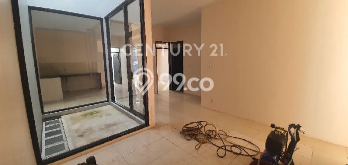 Rumah Luas Asri 2 KT Siap Huni di Taman Kopo Indah Bandung Rumah Luas Asri 2 KT Siap Huni di Taman Kopo Indah Bandung