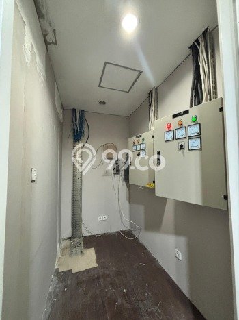 Rumah Strategis kawasan , 8 KT, Area Tenang, Luas 1440m2m² Bangunan 900m2m² Rumah Strategis kawasan , 8 KT, Area Tenang, Luas 1440m2m² Bangunan 900m2m²
