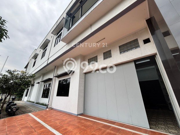 Dijual Rumah Premium dengan Fasilitas Sekitar Komplit di Batununggal, Bandung Dijual Rumah Premium dengan Fasilitas Sekitar Komplit di Batununggal, Bandung