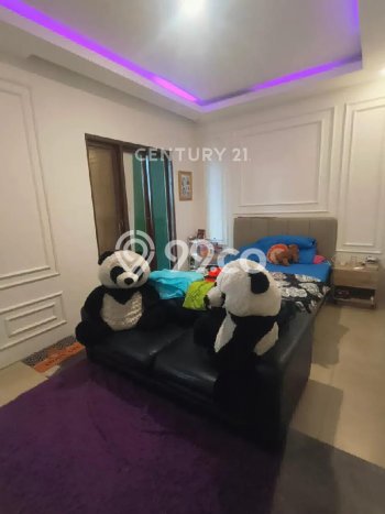 Jual Rumah Strategis Bagus Punya 4 KT di Ciputat Tangerang Selatan SHM Jual Rumah Strategis Bagus Punya 4 KT di Ciputat Tangerang Selatan SHM