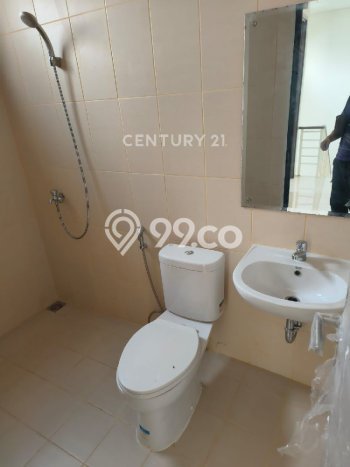 Dijual Rumah Premium dengan Fasilitas Sekitar Lengkap di Cakung, Jakarta Timur Dijual Rumah Premium dengan Fasilitas Sekitar Lengkap di Cakung, Jakarta Timur