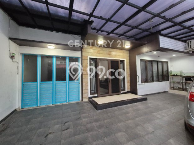 Rumah Elit Modern Siap Huni di Meruya Jakarta Barat Rumah Elit Modern Siap Huni di Meruya Jakarta Barat