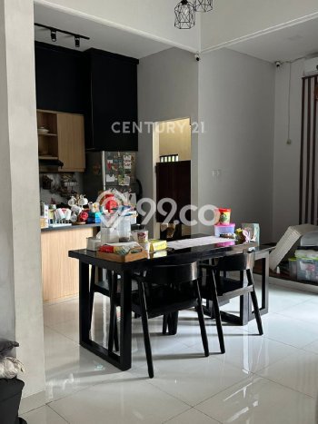Dijual Cepat Rumah Bagus Siap Huni LB 200m2 di Pamulang, Tangerang Selatan Dijual Cepat Rumah Bagus Siap Huni LB 200m2 di Pamulang, Tangerang Selatan