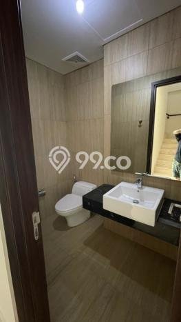 Rumah Mewah Siap Huni LT 146m2 di Pesanggrahan, Jakarta Selatan Rumah Mewah Siap Huni LT 146m2 di Pesanggrahan, Jakarta Selatan