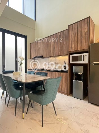 Ready to Use! Premium House LT 145m2 Desain Elegan di Pulomas Ready to Use! Premium House LT 145m2 Desain Elegan di Pulomas