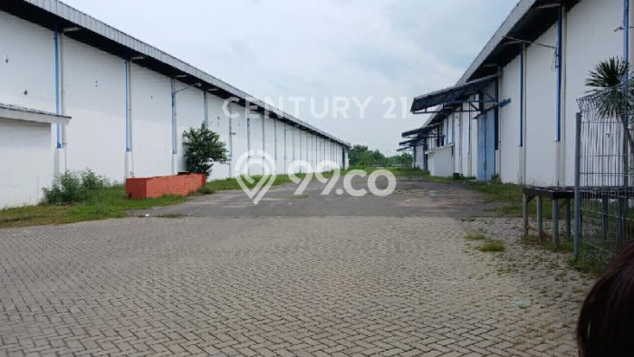 Gudang Bagus LT 56700m2 LB 44000m2 Dijual di Lengkong Nganjuk Gudang Bagus LT 56700m2 LB 44000m2 Dijual di Lengkong Nganjuk