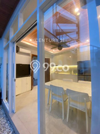 Hunian Elit LB 240m2 Siap Pakai Desain Elegan di canggu, Badung Hunian Elit LB 240m2 Siap Pakai Desain Elegan di canggu, Badung