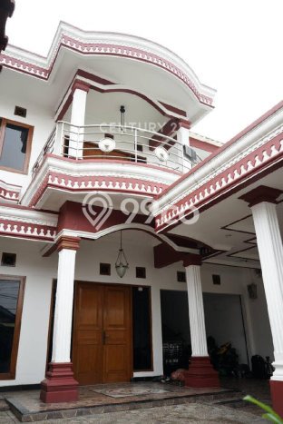 Siap Huni Rumah Mewah 6 Kamar di Kebon Jeruk Dekat ke Mana Pun Siap Huni Rumah Mewah 6 Kamar di Kebon Jeruk Dekat ke Mana Pun
