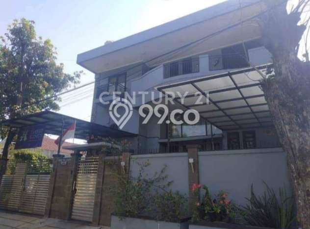 Siap Huni Rumah Mewah 7 Kamar di Kemayoran Dekat ke Mana Pun Siap Huni Rumah Mewah 7 Kamar di Kemayoran Dekat ke Mana Pun