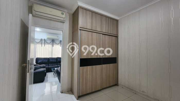 For Sale Hunian Rumah Terawat 3 KT di Cibubur, Jakarta Timur For Sale Hunian Rumah Terawat 3 KT di Cibubur, Jakarta Timur