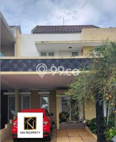 For Sale Hunian Rumah Terawat 3 KT di Cibubur, Jakarta Timur For Sale Hunian Rumah Terawat 3 KT di Cibubur, Jakarta Timur