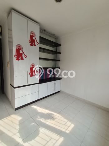 Rumah Luxury Modern Tanpa Renovasi di Cibubur Jakarta Timur Rumah Luxury Modern Tanpa Renovasi di Cibubur Jakarta Timur