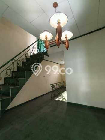 Rumah Minimalis 4 KT di Kota Wisata Jakarta Timur Unfurnished Rumah Minimalis 4 KT di Kota Wisata Jakarta Timur Unfurnished