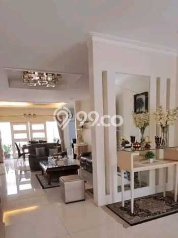 Ready to Use! Premium House LT 220m2 Desain Elegan di Kota Wisata Ready to Use! Premium House LT 220m2 Desain Elegan di Kota Wisata